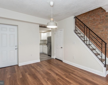 2217 Waterloo Street - Photo Thumbnail 5