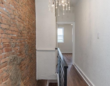 2217 Waterloo Street - Photo Thumbnail 14