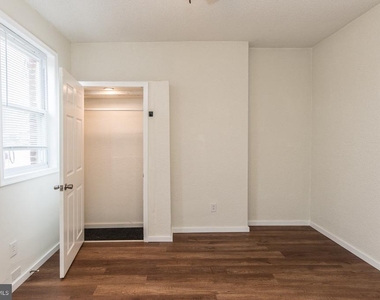 2217 Waterloo Street - Photo Thumbnail 22