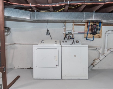 2217 Waterloo Street - Photo Thumbnail 31