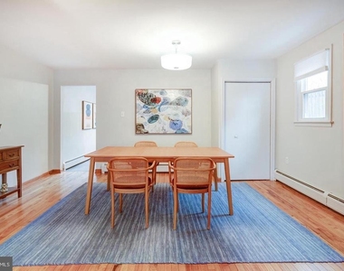 8130 Devon Street - Photo Thumbnail 6