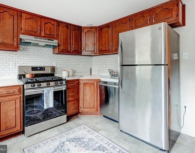 8130 Devon Street - Photo Thumbnail 9