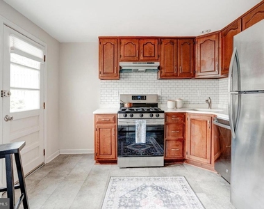 8130 Devon Street - Photo Thumbnail 8