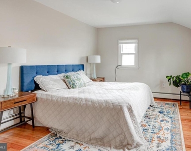 8130 Devon Street - Photo Thumbnail 16