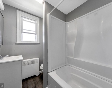 524 Wiltshire Road - Photo Thumbnail 12