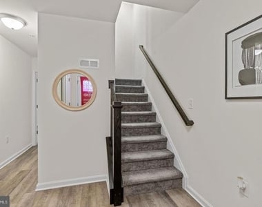 2050 Terrace View Lane - Photo Thumbnail 2