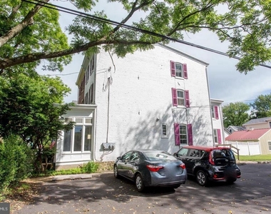 34 S Clinton Street - Photo Thumbnail 1