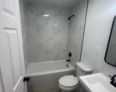 3230 Durham Place - Photo Thumbnail 8
