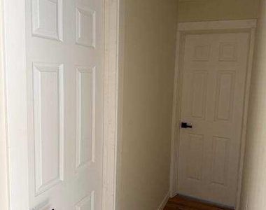33 Stagecoach Road - Photo Thumbnail 13