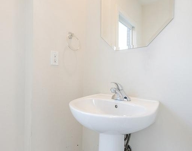 5610 Baltimore Avenue - Photo Thumbnail 12