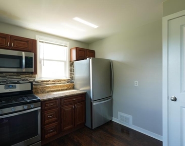 508 Winslow Road - Photo Thumbnail 3