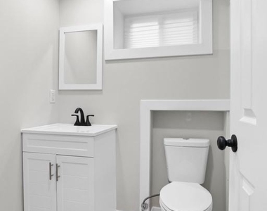 720 Sheridan Street - Photo Thumbnail 36
