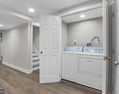 720 Sheridan Street - Photo Thumbnail 28