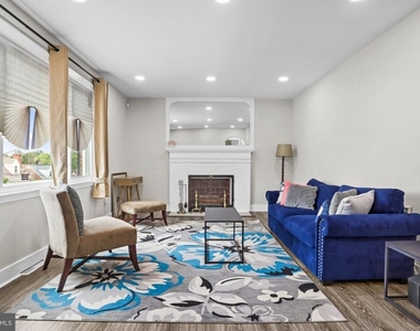 720 Sheridan Street - Photo Thumbnail 6