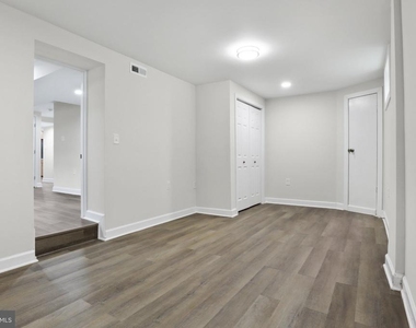 720 Sheridan Street - Photo Thumbnail 29
