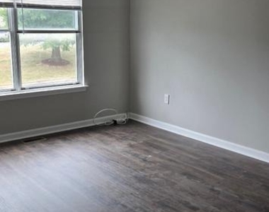 19 Highstream Court - Photo Thumbnail 8