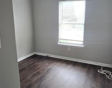 19 Highstream Court - Photo Thumbnail 9