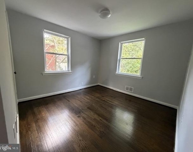 128 Whitmoor Terrace - Photo Thumbnail 5