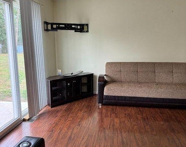 9514 Washington Avenue - Photo Thumbnail 9