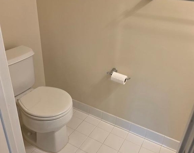 8502 Pamela Way - Photo Thumbnail 8