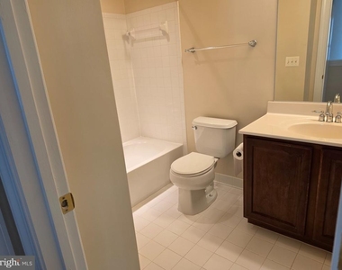 8502 Pamela Way - Photo Thumbnail 31