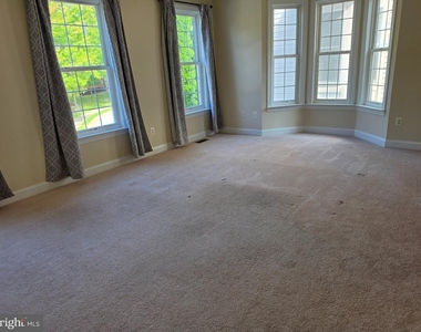 8502 Pamela Way - Photo Thumbnail 23