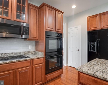 3676 Clairton Street - Photo Thumbnail 17
