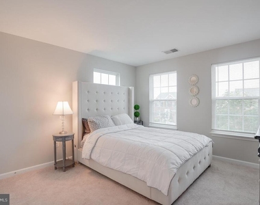 3676 Clairton Street - Photo Thumbnail 29