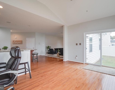 3676 Clairton Street - Photo Thumbnail 20