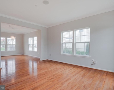3676 Clairton Street - Photo Thumbnail 9