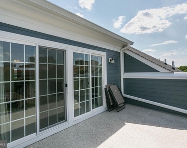 19 Willow Avenue - Photo Thumbnail 6