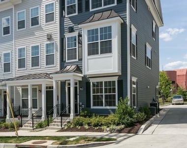19 Willow Avenue - Photo Thumbnail 1
