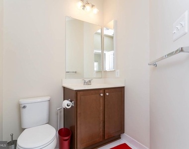 19 Willow Avenue - Photo Thumbnail 25