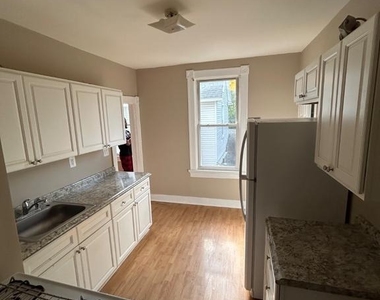 514 E 41st Street - Photo Thumbnail 5