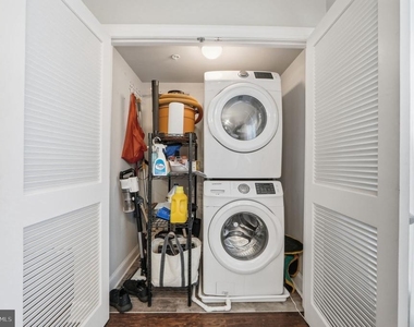 1258 Holbrook Terrace Ne - Photo Thumbnail 13