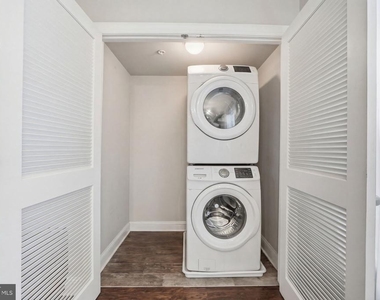 1258 Holbrook Terrace Ne - Photo Thumbnail 14