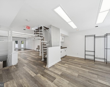 4820 Macarthur Boulevard Nw - Photo Thumbnail 21