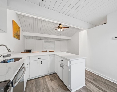 4820 Macarthur Boulevard Nw - Photo Thumbnail 29