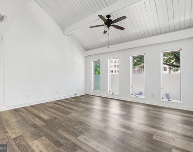 4820 Macarthur Boulevard Nw - Photo Thumbnail 16