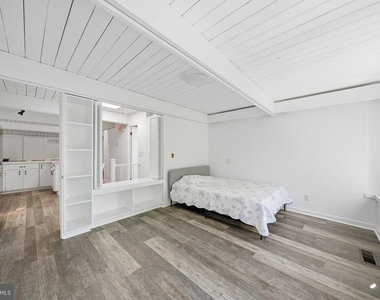 4820 Macarthur Boulevard Nw - Photo Thumbnail 35