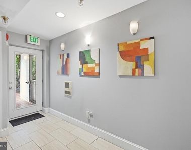 1527 16th Street Nw - Photo Thumbnail 20