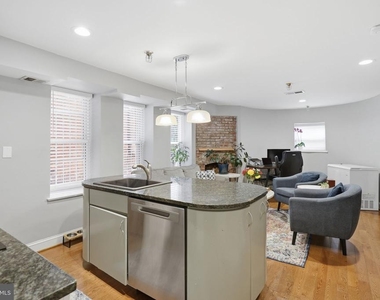 1527 16th Street Nw - Photo Thumbnail 9