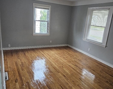 18573 Mccormick Street - Photo Thumbnail 10