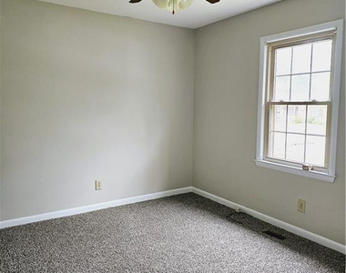 4531 Ruby Road - Photo Thumbnail 10