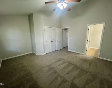 832 Cupola Drive - Photo Thumbnail 14