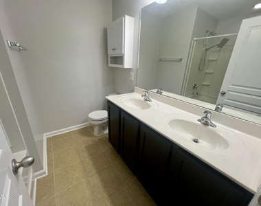 832 Cupola Drive - Photo Thumbnail 17