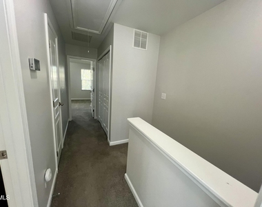 832 Cupola Drive - Photo Thumbnail 21