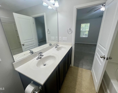 832 Cupola Drive - Photo Thumbnail 19