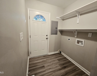 6613 Louisburg Road - Photo Thumbnail 15