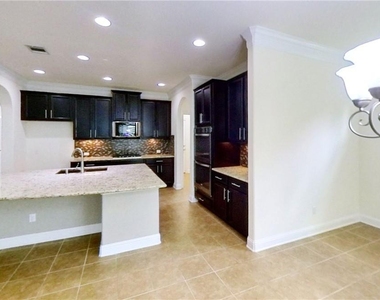 12016 Versante Cir - Photo Thumbnail 10